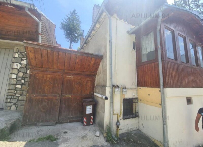 Apartament de vanzare in vila in Busteni